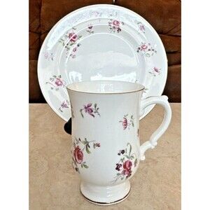 ROYAL VICTORIA Bone China ROSE SPRAYS Cup & Dessert Plate SET Pink Roses Vintage
